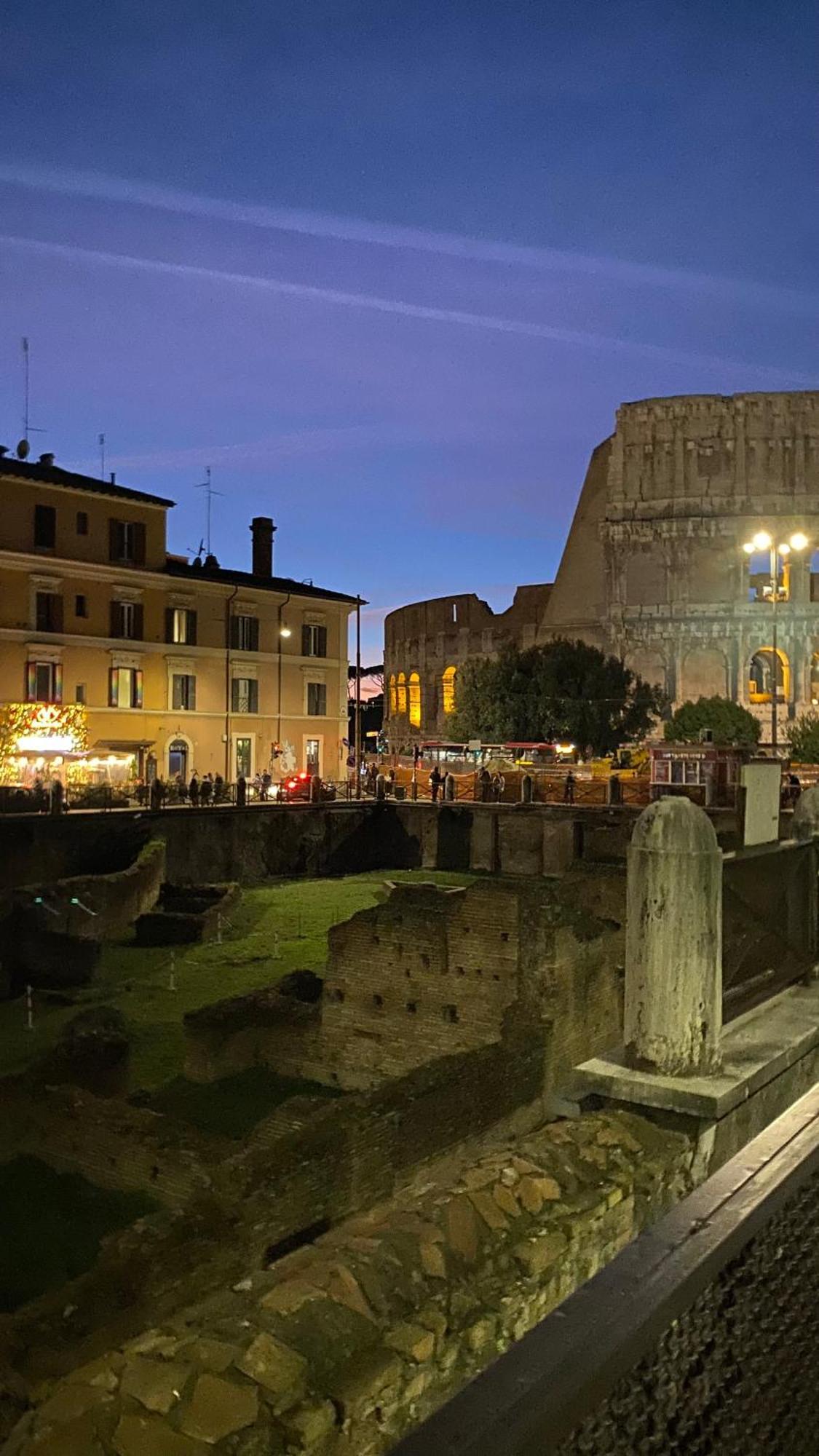 Al Colosseo Appartamento Vintage Рим Экстерьер фото